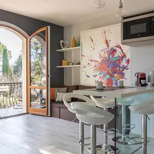 casa-francesca-peschiera-del-garda.hotelinveneto.com/