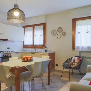 Appartamento Grazioso Nel Centro Della Toscana, Poggibonsi